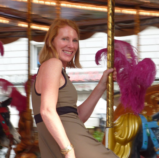 Catherine Knight Photo 13