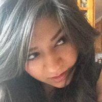 Elizabeth Martinez Photo 11
