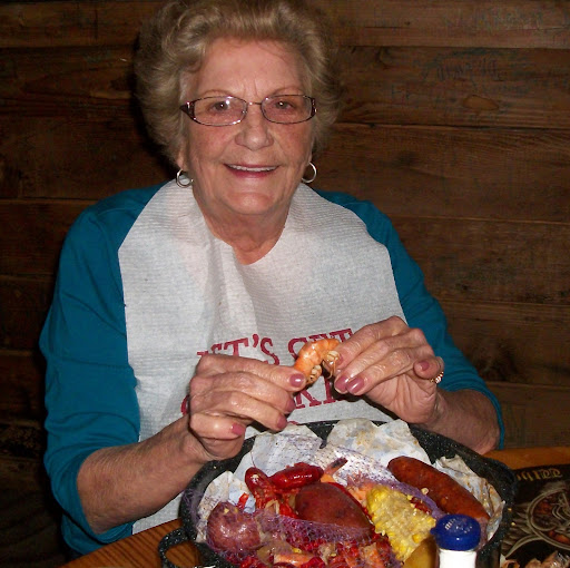 Betty Dailey Photo 26