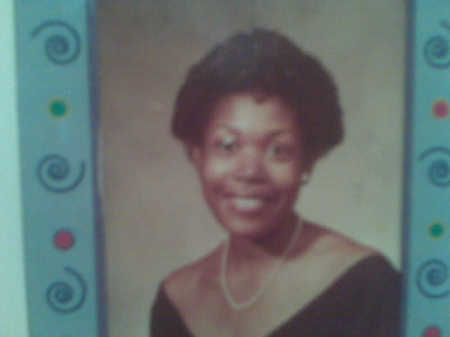 Gwendolyn Thomas Photo 38