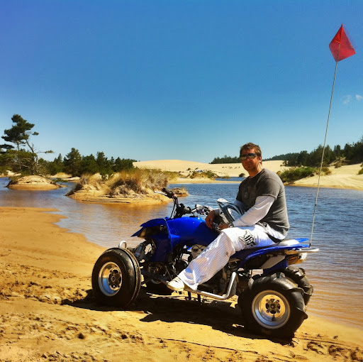 Justin Knight Photo 11