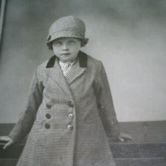 Paul Douglass Photo 23
