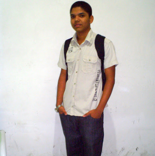 Emerson Lucas Photo 9