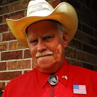 Lee Carver Photo 46