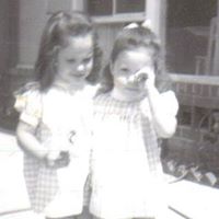 Joanie Paul Photo 6