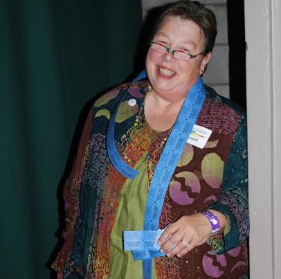 Gretchen Davis Photo 10