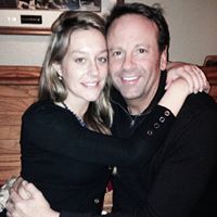 Laura Bell Photo 33