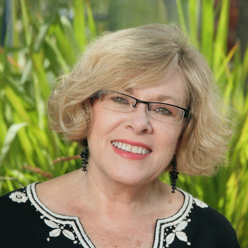 Leslie Anderson Photo 45