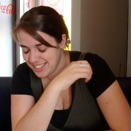 Alicia Mcdonald Photo 16