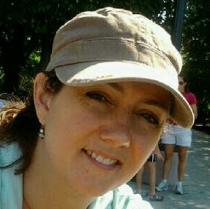 Stephanie Taylor Photo 57