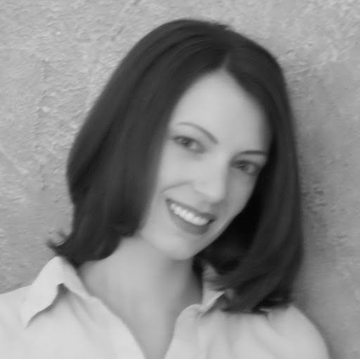 Theresa Schmidt Photo 23