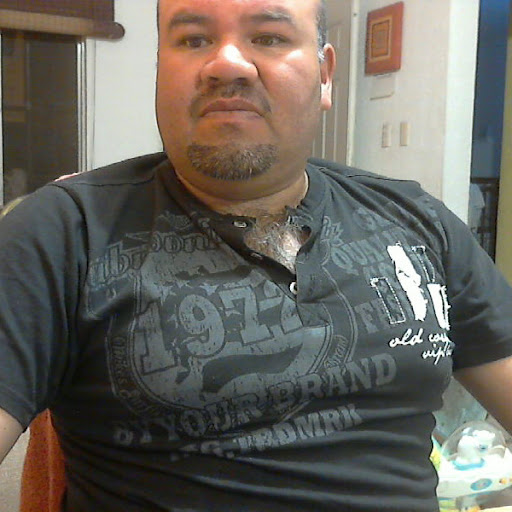 Javier Chavez Photo 22