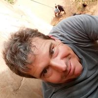 David Reynolds Photo 9