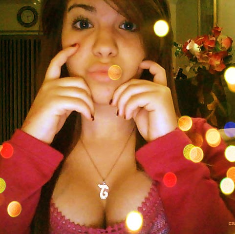 Jennifer Rojas Photo 12