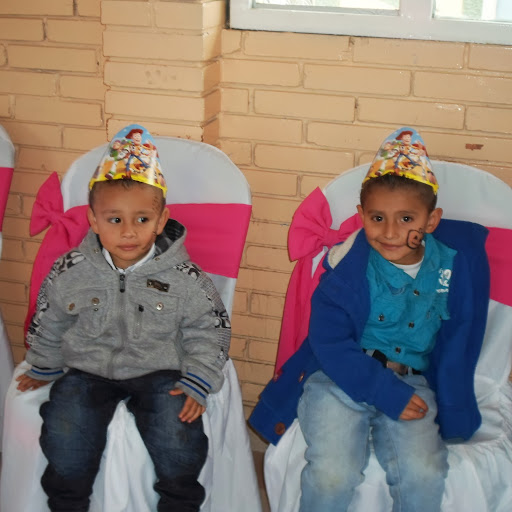 Viviana Garay Photo 4