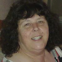 Gina Sparkes Photo 6