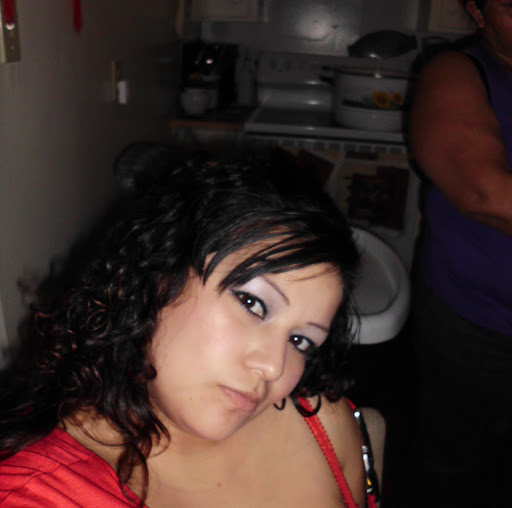 Gloria Montano Photo 30