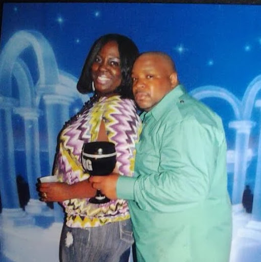 Angela Mcneill Photo 36