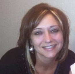 Melissa Janes Photo 34