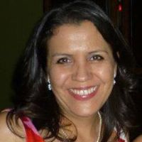 Julie Ruiz Photo 15