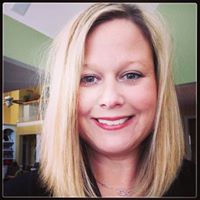Jennifer Waggoner Photo 40