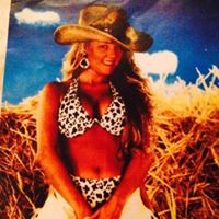 Laurie Walton Photo 15