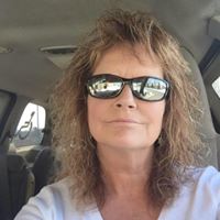 Tammy Roberts Photo 36