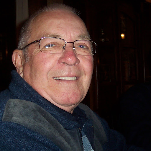 Dennis Duke Photo 7