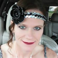 Kelly Whitaker Photo 25
