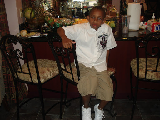 Jeremiah Robinson Photo 12