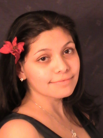Amanda Cruz Photo 14