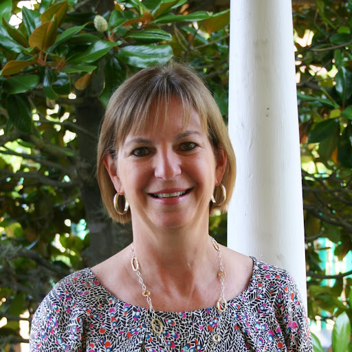 Ruthie Simmons Photo 15