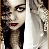 Sarah Sheen Photo 6
