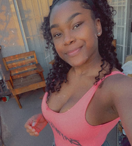 Valencia Williams Photo 15