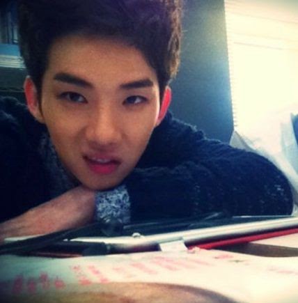 Hyun Ra Photo 15