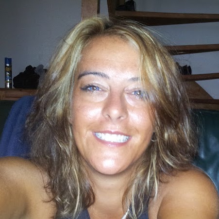 Theresa Ruiz Photo 8