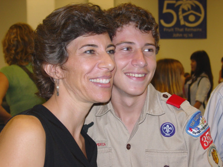 Julie Thornton Photo 37