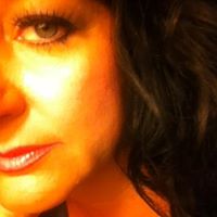 Stephanie Ross Photo 13