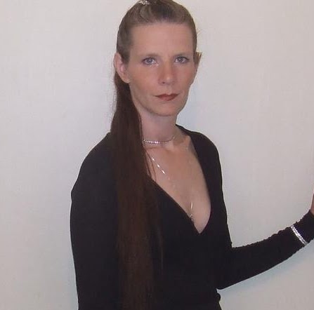 Lori Watkins Photo 8