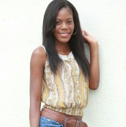 Erika Jones Photo 27