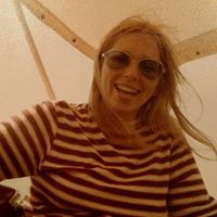 Linda Petersen Photo 37