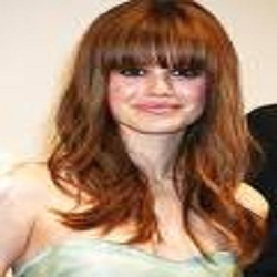 Kimberly Riley Photo 50