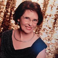 Cynthia Price Photo 39