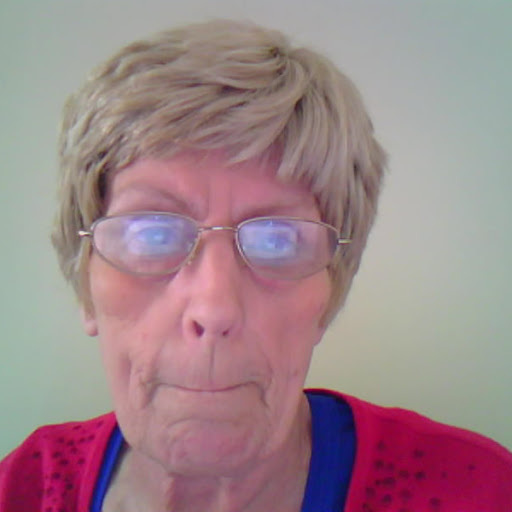 Eileen Cook Photo 6