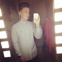 Connor Howell Photo 15
