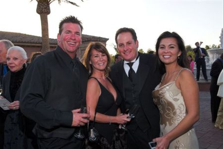 Mark Robin Photo 36