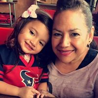 Cecilia Martinez Photo 27