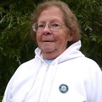 Anne Nicholas Photo 23