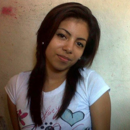 Yessi Martinez Photo 7