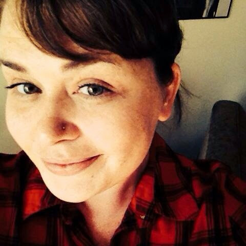 Elizabeth Pratt Photo 30